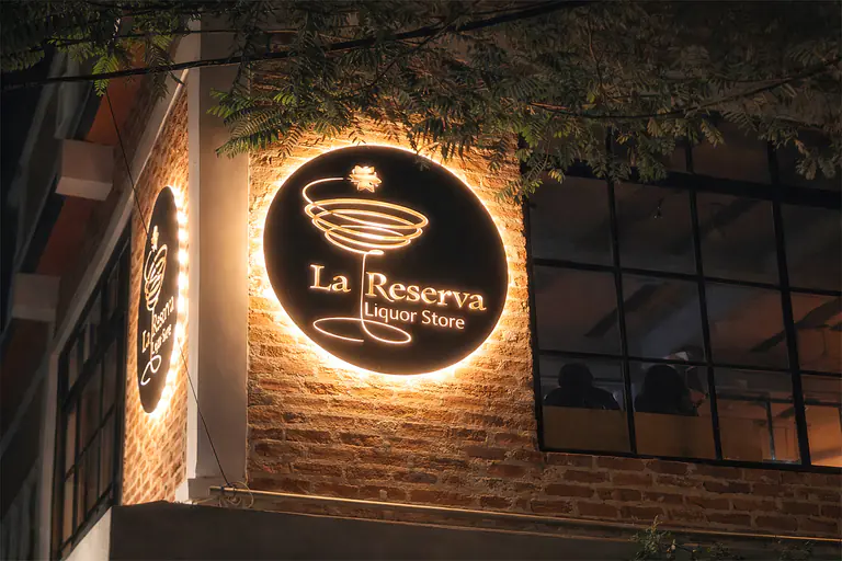 La Reserva Liquor Store